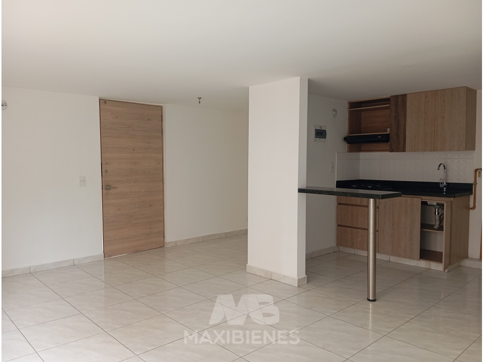 APARTAMENTO PARA ARRIENDO UBICADO EN BELLO — foto 3