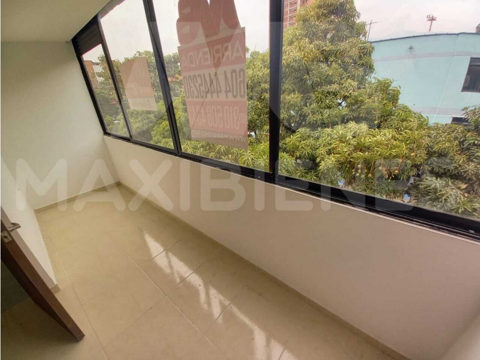 APARTAESTUDIO EN ARRIENDO EN EL SECTOR DE SAN JAVIER — foto 3