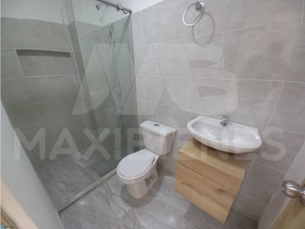 APARTAESTUDIO EN ARRIENDO EN EL SECTOR DE SAN JAVIER — foto 3
