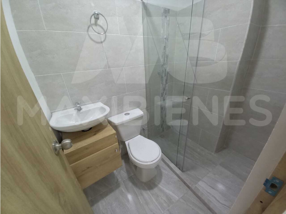 APARTAESTUDIO EN ARRIENDO EN EL SECTOR DE SAN JAVIER — foto 3