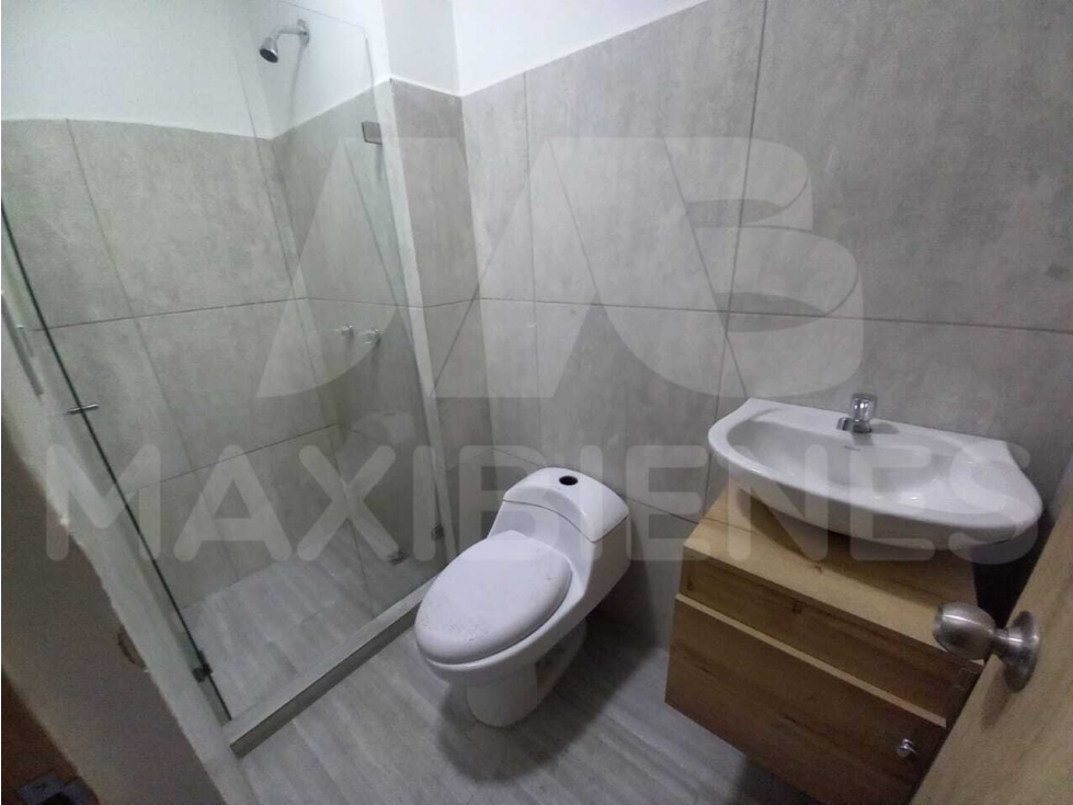 APARTAESTUDIO EN ARRIENDO EN EL SECTOR DE SAN JAVIER — foto 3