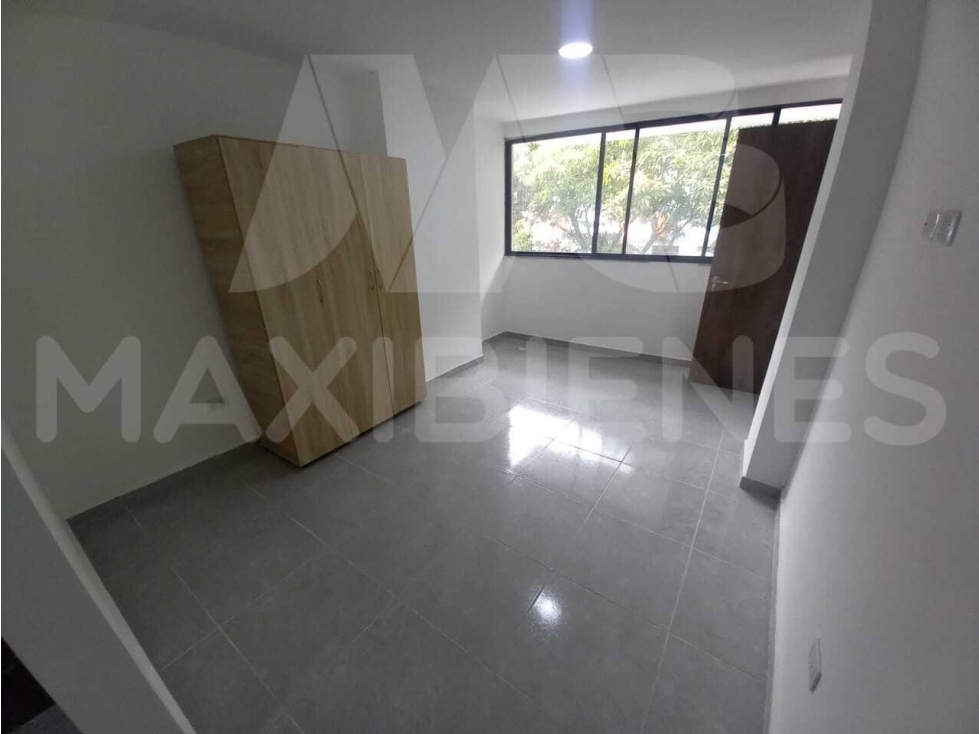 APARTAESTUDIO EN ARRIENDO EN EL SECTOR DE SAN JAVIER — foto 3