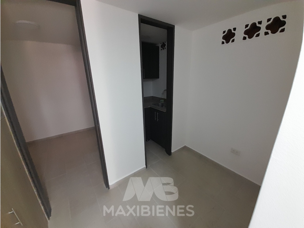LOCAL PARA ARRIENDO UBICADO EN BELLO — foto 6