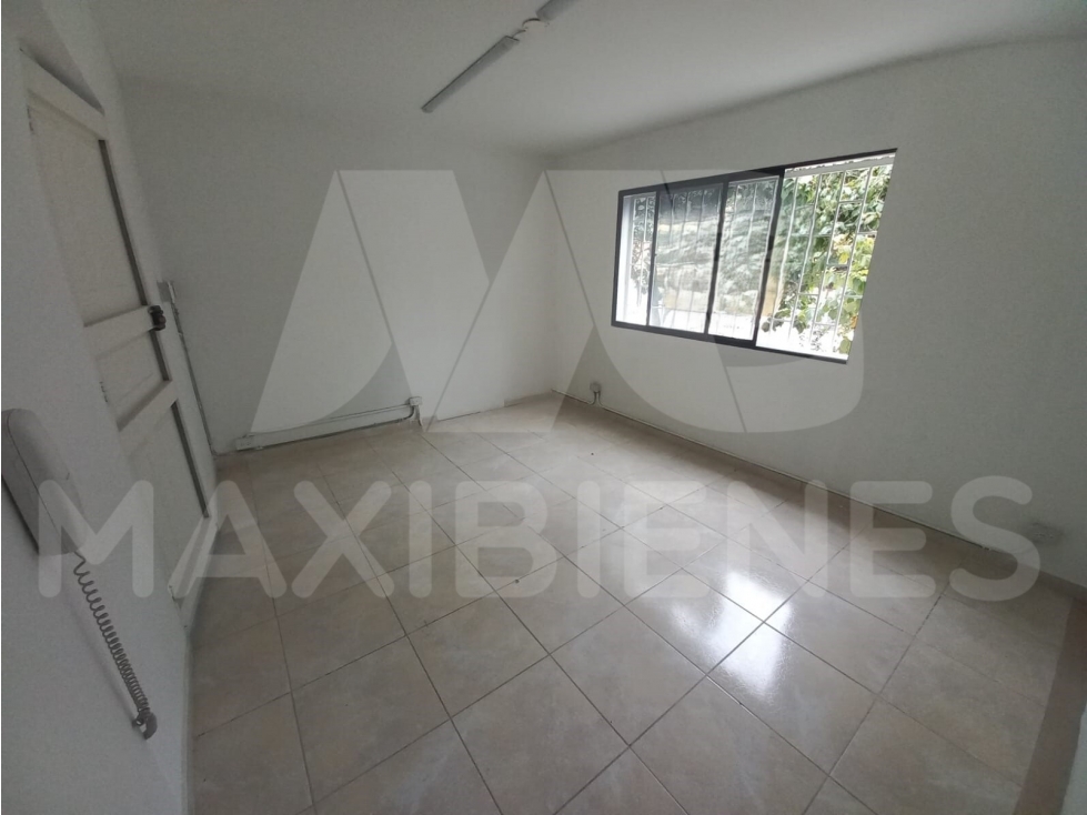 OFICINA EN ARRIENDO EN EL SECTOR DE SURAMERICANA — foto 3