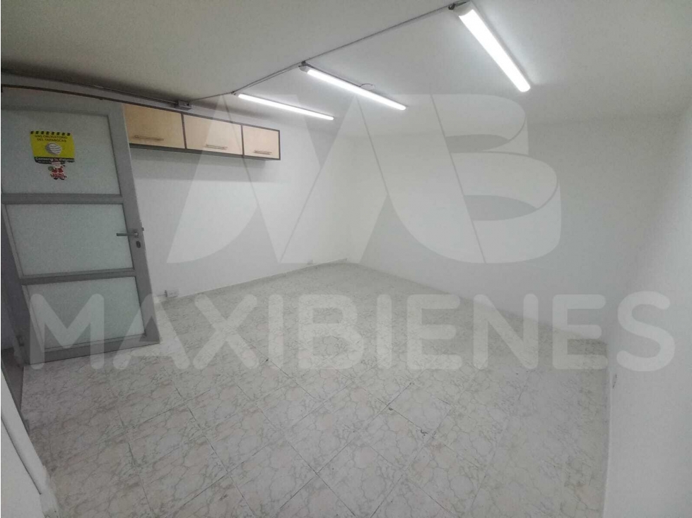 OFICINA EN ARRIENDO EN EL SECTOR DE SURAMERICANA — foto 3