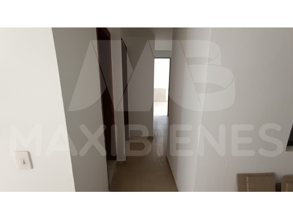 APARTAMENTO EN ARRIENDO EN EL SECTOR DE FLORESTA — foto 3