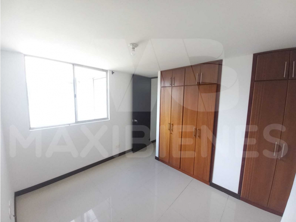 APARTAMENTO EN ARRIENDO EN EL SECTOR DE CALASANZ — foto 3