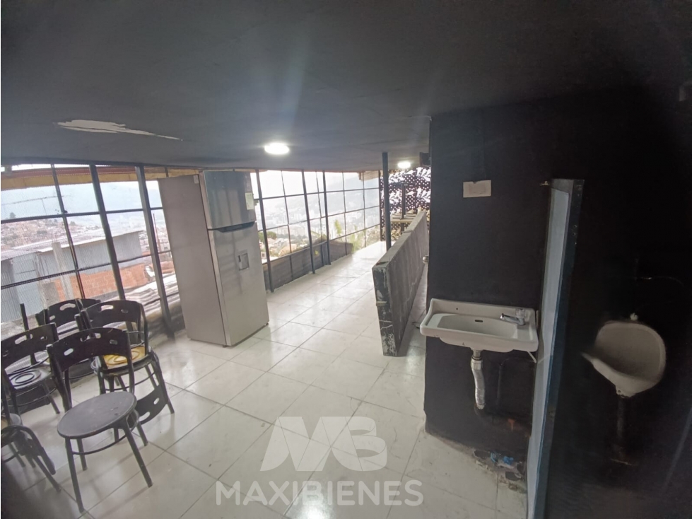LOCAL PARA ARRIENDO UBICADO EN BELLO — foto 4
