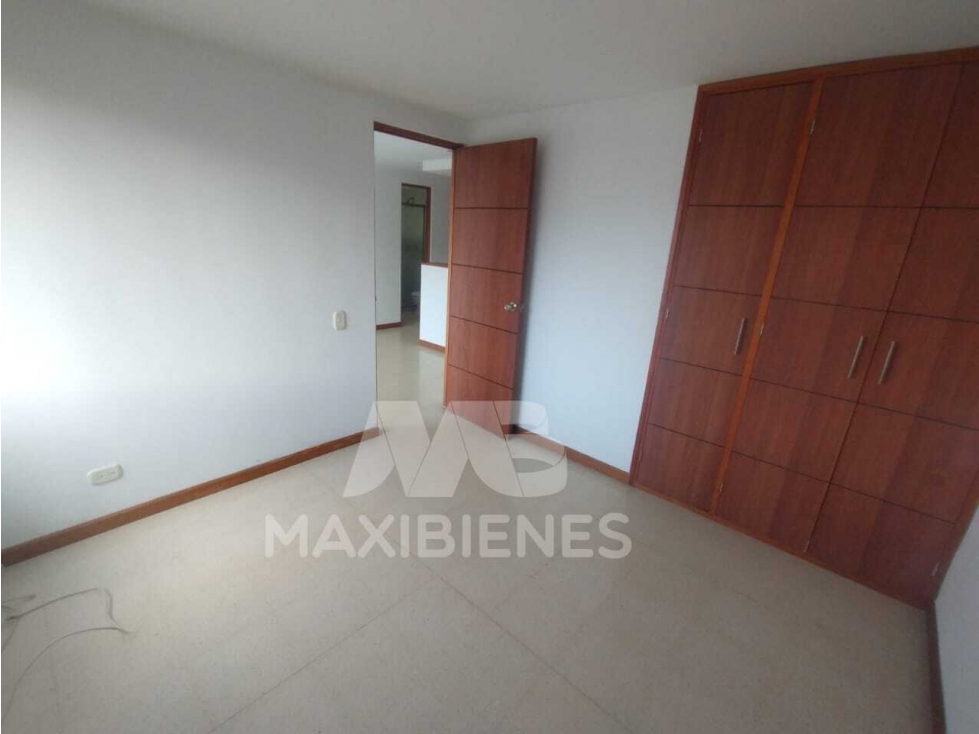 APARTAMENTO EN ARRIENDO LAURELES — foto 3