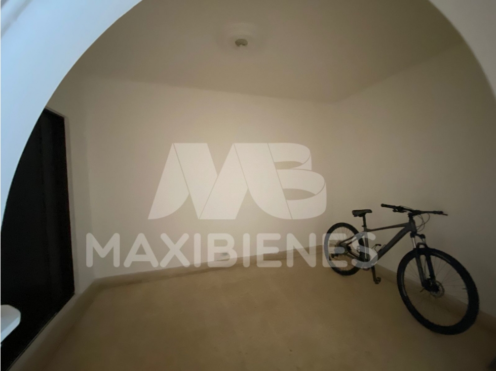 CASA EN ARRIENDO LAURELES — foto 3