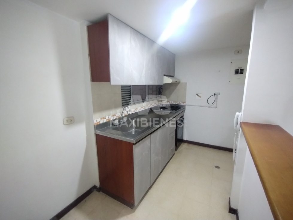 APARTAMENTO EN ARRIENDO SECTOR LAURELES — foto 3