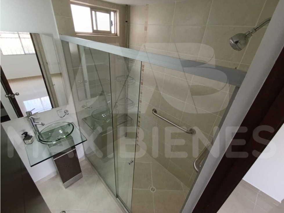 APARTAMENTO EN ARRIENDO EN EL SECTOR DE CALASANZ — foto 3