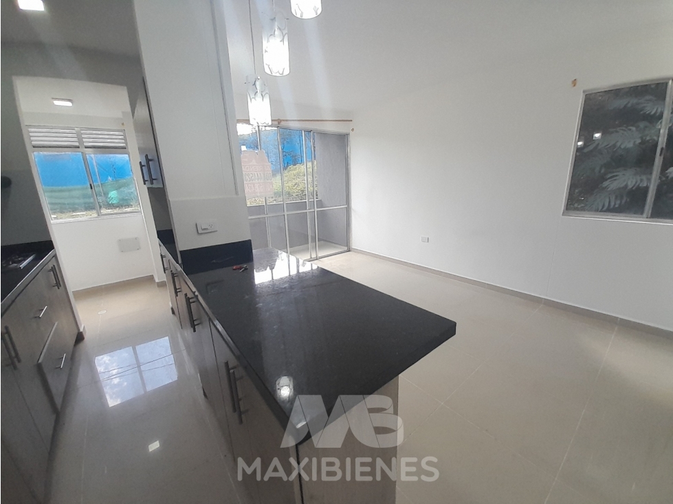 APARTAMENTO PARA ARRIENDO UBICADO EN BELLO — foto 3
