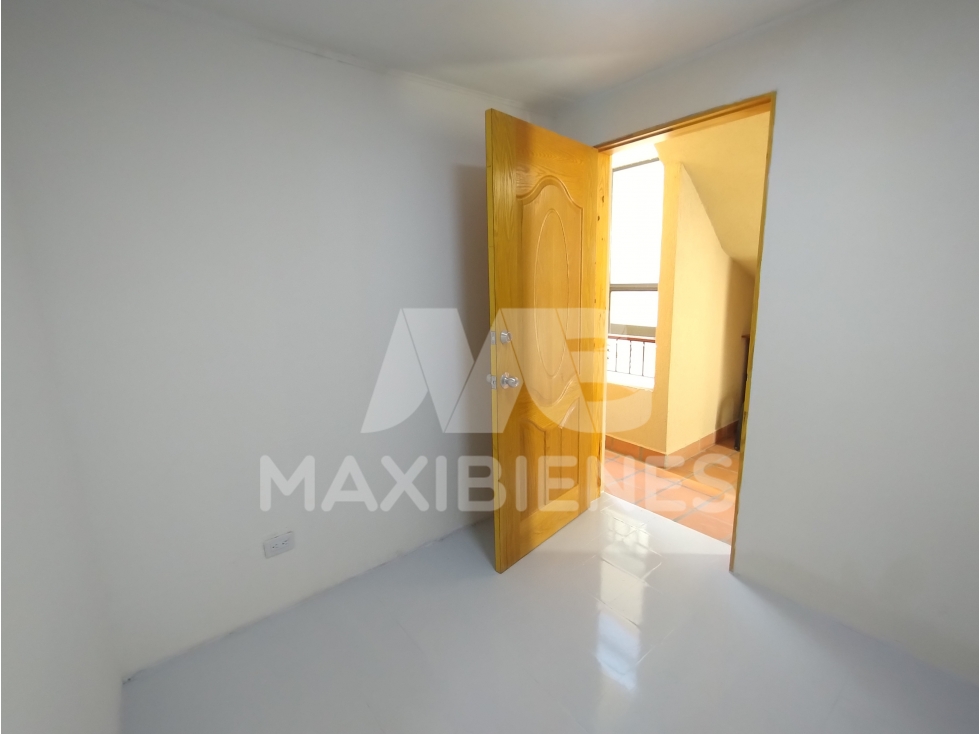 APARTAESTUDIO EN ARRIENDO SECTOR LAURELES — foto 3