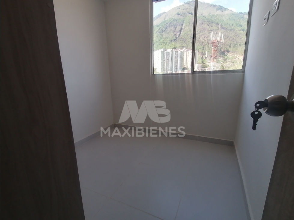 APARTAMENTO PARA ARRIENDO UBICADO EN BELLO — foto 3