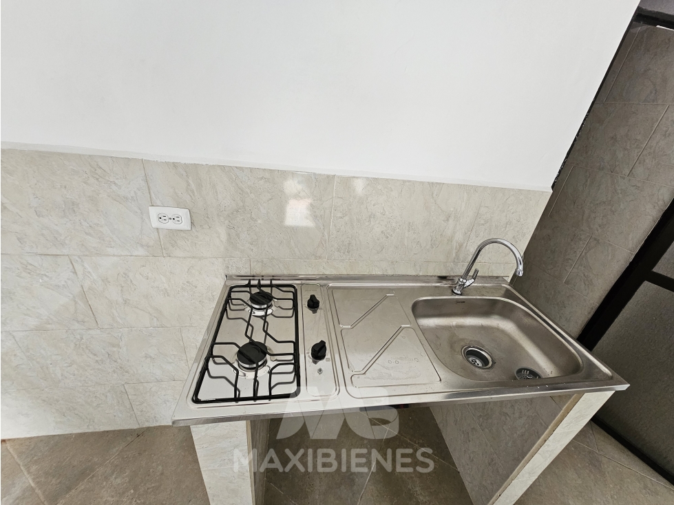 LOCAL PARA ARRIENDO UBICADO EN GIRARDOTA - 3