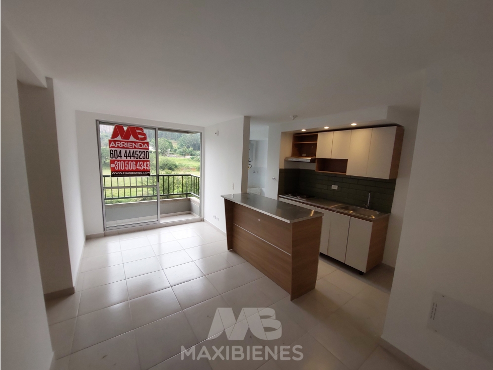 APARTAMENTO PARA ARRIENDO UBICADO EN BELLO — foto 2