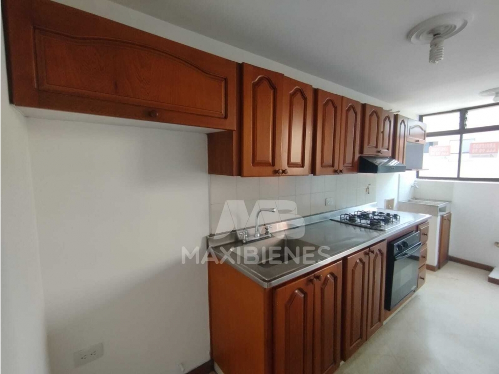 APARTAMENTO EN ARRIENDO SECTOR LAURELES — foto 3