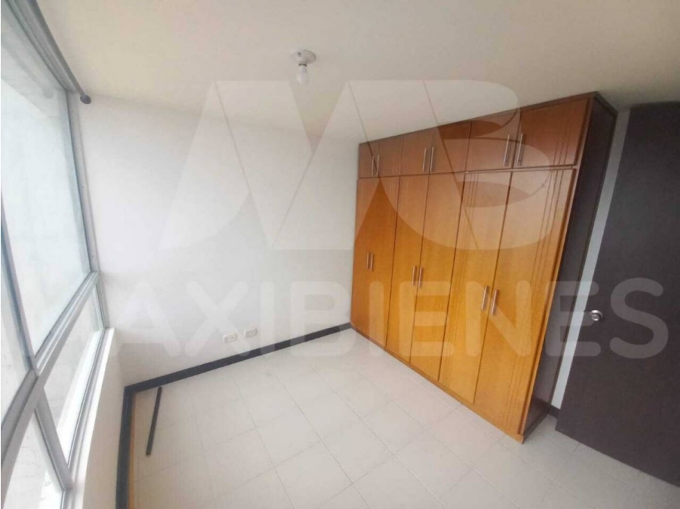APARTAMENTO EN ARRIENDO EN EL SECTOR DE CALASANZ — foto 3