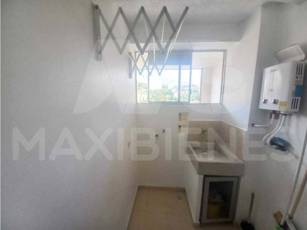 APARTAMENTO EN ARRIENDO EN EL SECTOR DE CALASANZ — foto 3