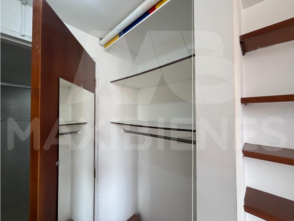 APARTAMENTO EN ARRIENDO EN EL SECTOR DE CALASANZ — foto 3