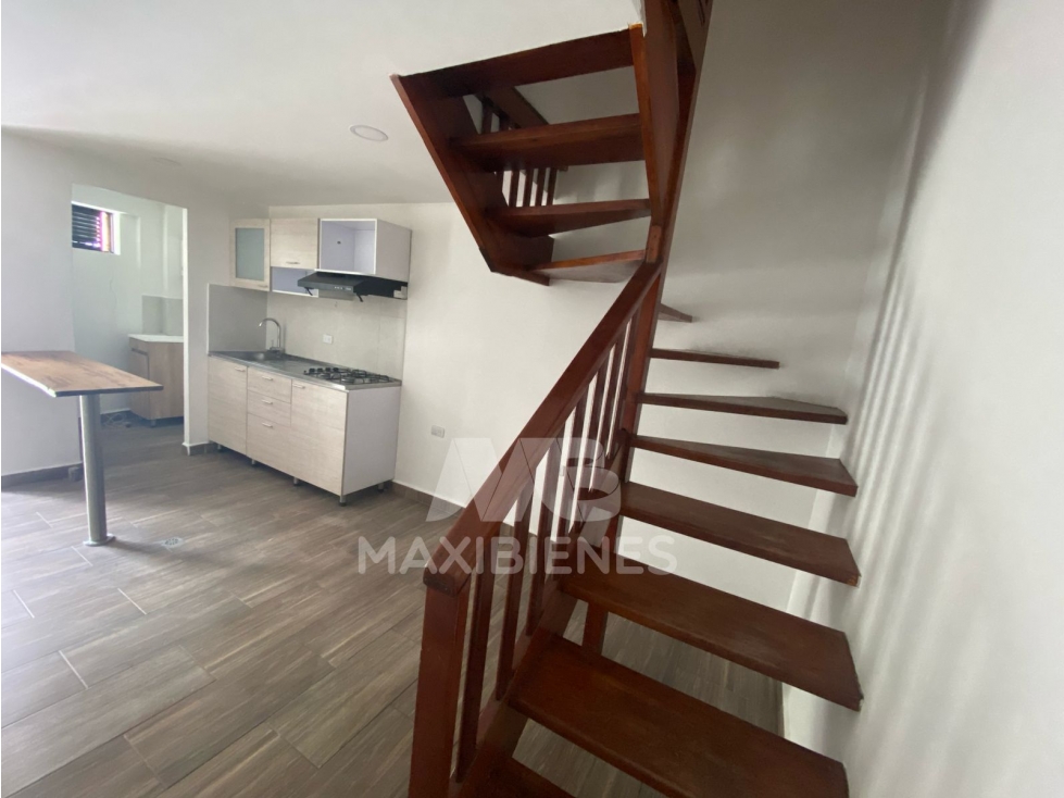 APARTAMENTO EN ARRIENDO SECTOR ALMERIA — foto 3