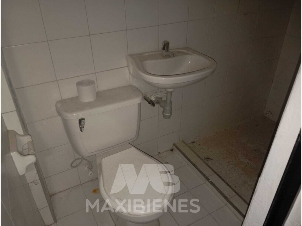 LOCAL PARA ARRIENDO UBICADO EN BELLO — foto 3