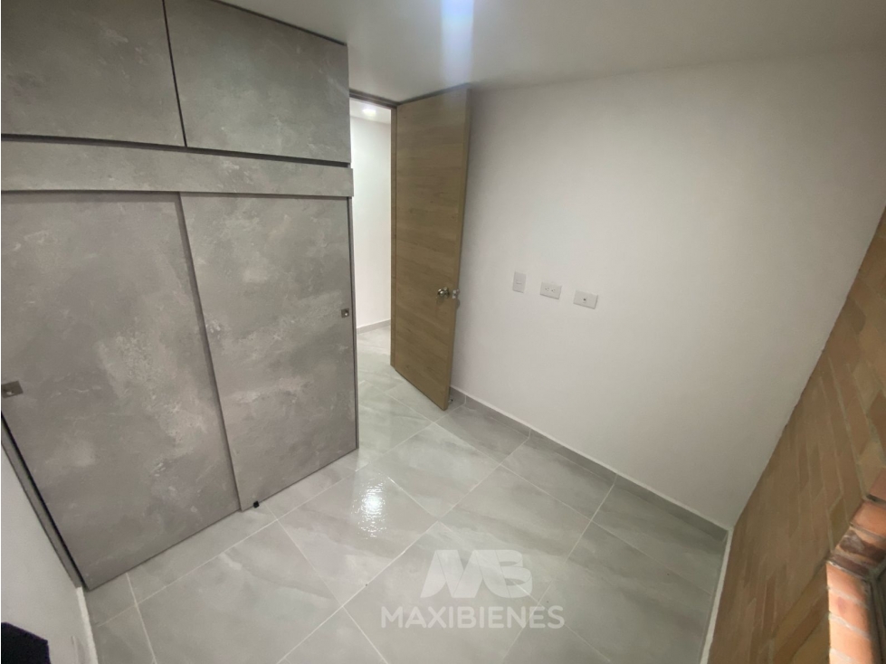 APARTAMENTO PARA ARRIENDO UBICADO EN BELLO — foto 4