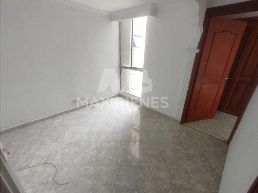 APARTAMENTO EN ARRIENDO SECTOR LAURELES — foto 4