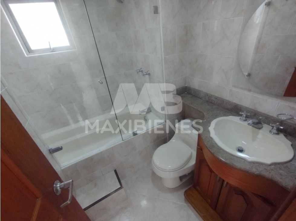 APARTAMENTO EN ARRIENDO SECTOR LAURELES — foto 3