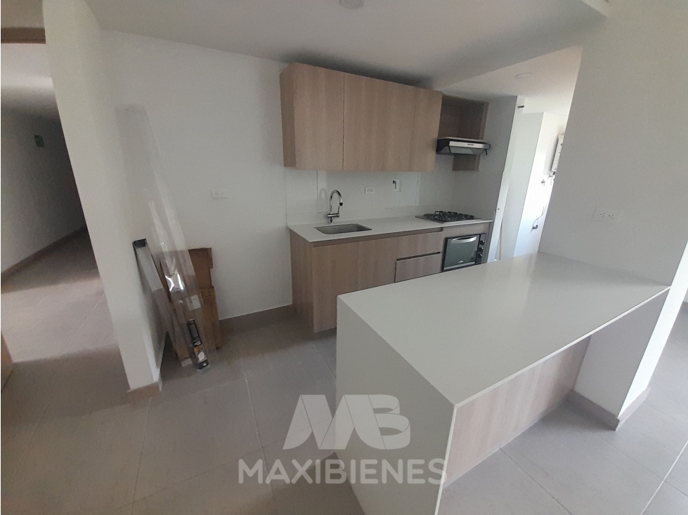 APARTAMENTO PARA ARRIENDO UBICADO EN BELLO — foto 3