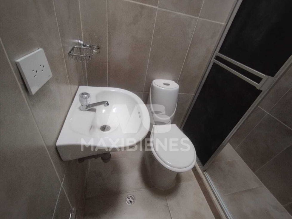APARTAMENTO EN ARRIENDO SECTOR LAURELES — foto 3