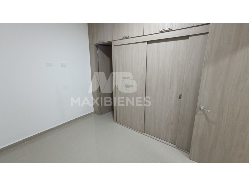 APARTAMENTO EN ARRIENDO SECTOR LAURELES — foto 3