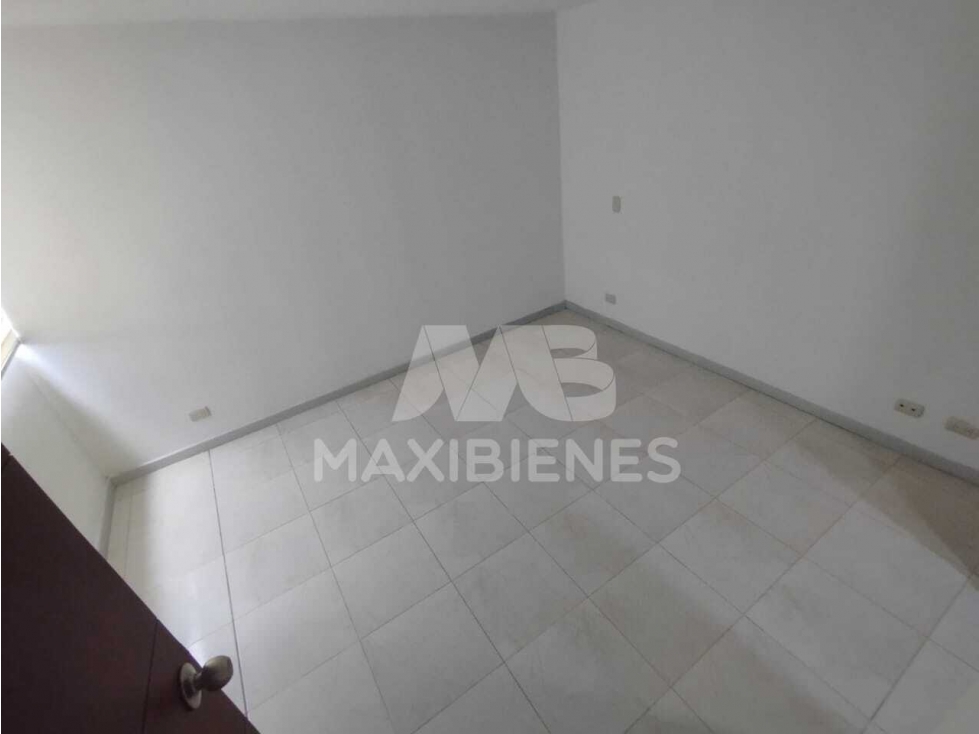 APARTAMENTO EN ARRIENDO SECTOR LA ALMERIA,MEDELLIN — foto 3