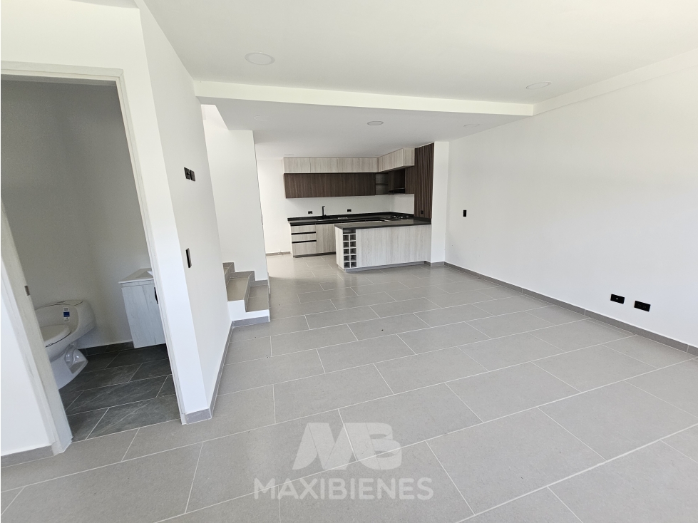 CASA EN ARRRIENDO UBICADO EN GIRARDOTA - 4