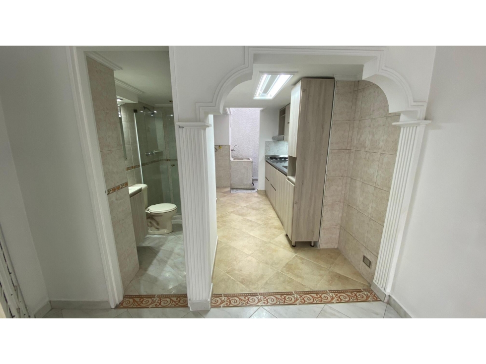APARTAMENTO EN ARRIENDO SECTOR LAURELES — foto 3