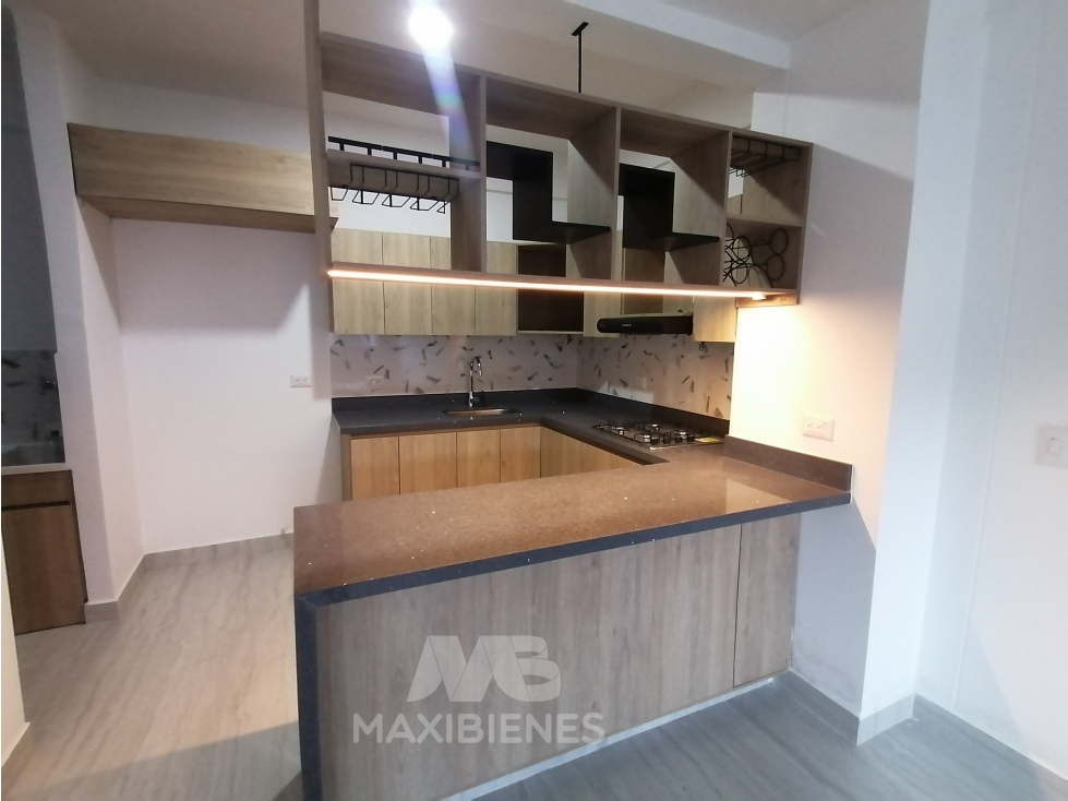 CASA PARA ARRIENDO UBICADO EN GIRARDOTA — foto 2