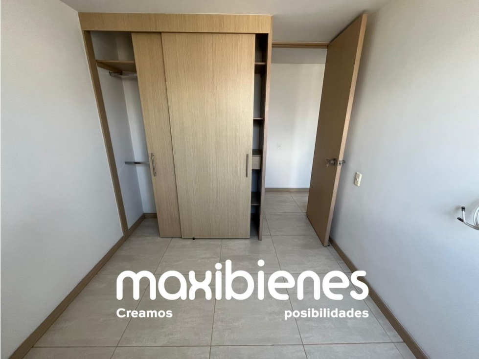 SE ARRIENDA APARTAMENTO EN AMAZONIA BELLO. — foto 3