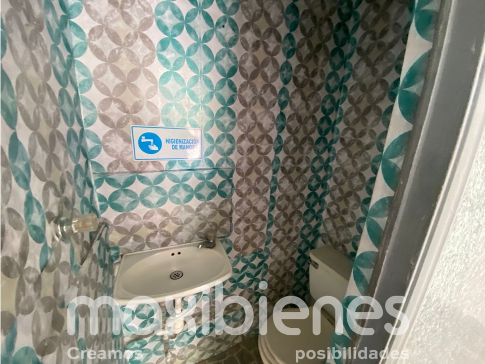 INGRESA LOCAL OBRA 2000 EN BELLO — foto 5