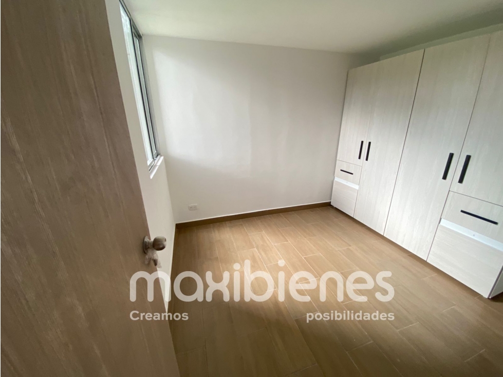 SE ARRIENDA APARTAMENTO EN SERRAMONTE BELLO. — foto 3
