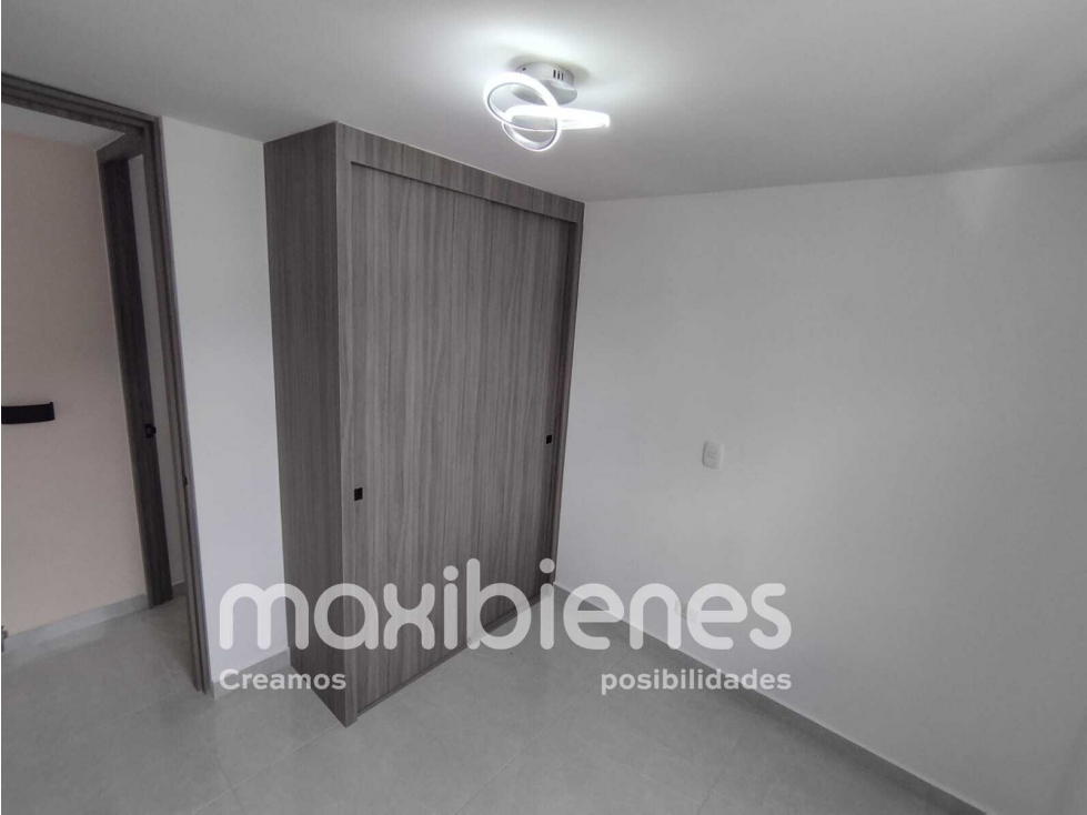 SE ARRIENDA APARTAMENTO EN SERRAMONTE BELLO. — foto 3