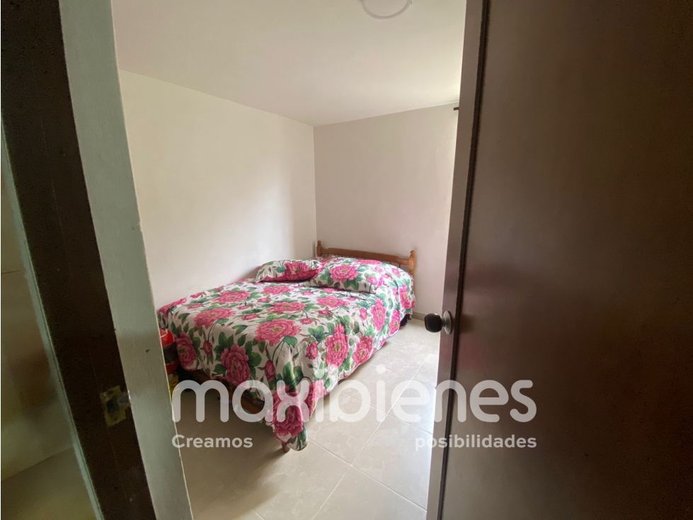 SE ARRIENDA APARTAMENTO EN NIQUIA BELLO. - 3