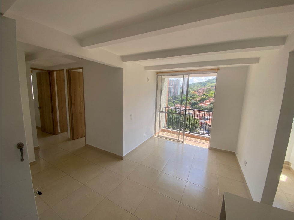 APARTAMENTO PARA ARRIENDO UBICADO EN BELLO — foto 3