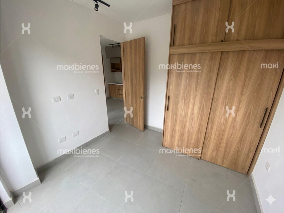 SE ARRIENDA APARTAMENTO EN EL TRAPICHE BELLO. — foto 3