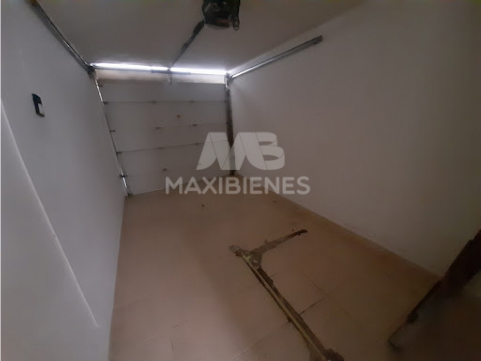 CASA EN ARRIENDO SECTOR VELODROMO - 1