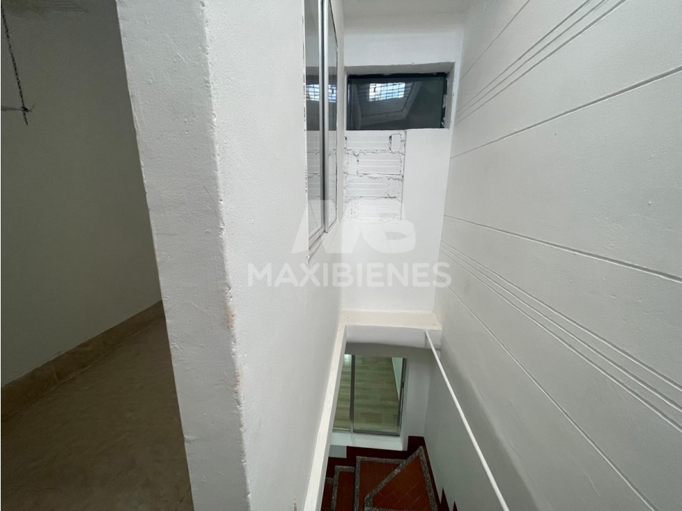 LOCAL EN ARRIENDO SECTOR SAN JOAQUIN — foto 4