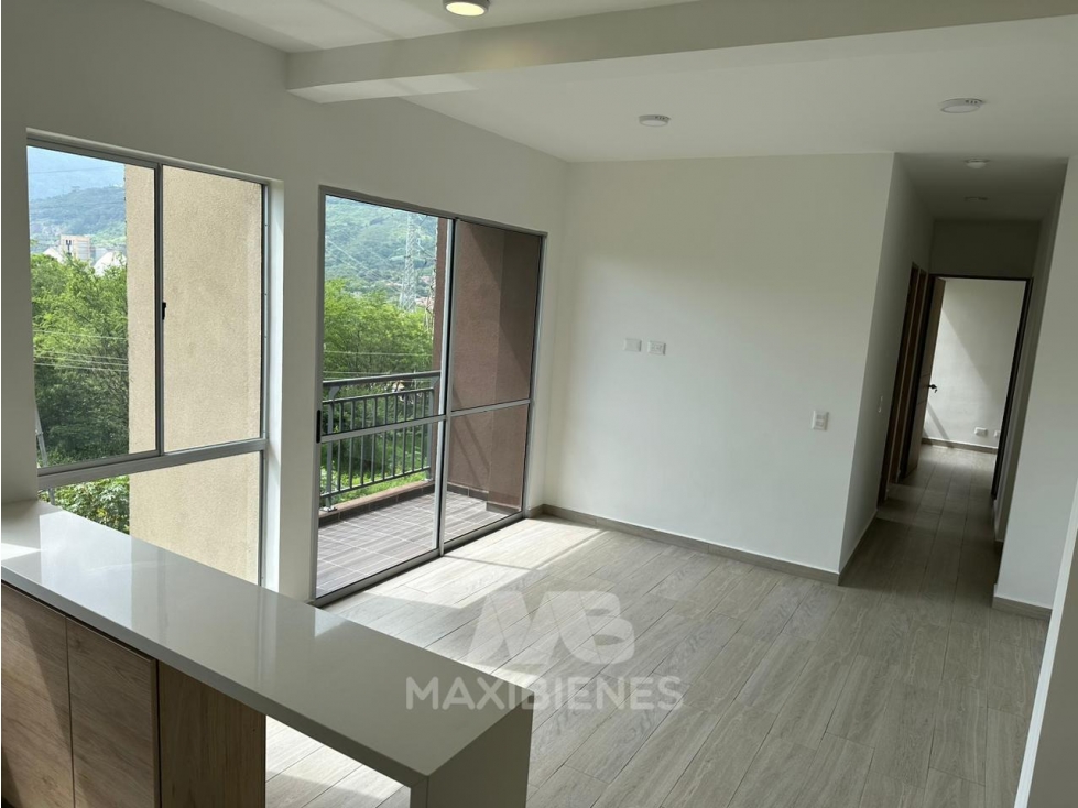 APARTAMENTO PARA ARRIENDO UBICADO EN BELLO — foto 6