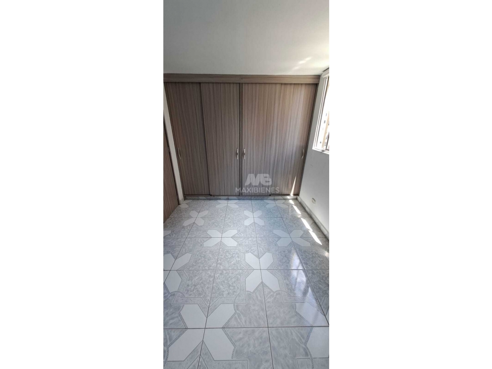 APARTAMENTO EN VENTA SECTOR SAN ANTONIO DE PRADO — foto 4