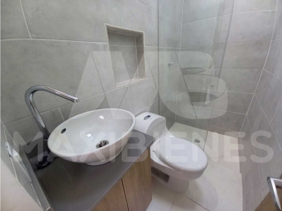APARTAESTUDIO EN ARRIENDO EN EL SECTOR DE CALASANZ — foto 2