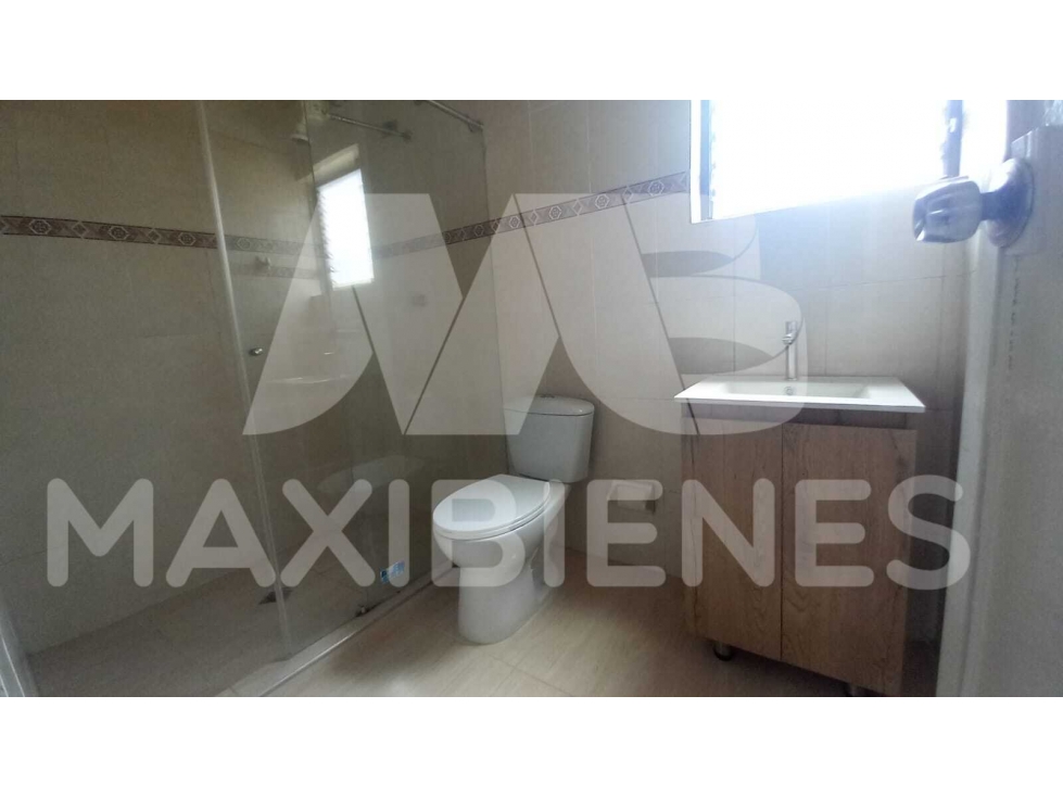 APARTAESTUDIO EN ARRIENDO EN EL SECTOR DE VELODROMO — foto 3